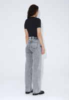 2610111L63_DrDenim_EchoHighStraight_TarAshGrey_Main_W2_1