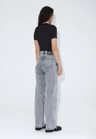 2610111L63_DrDenim_EchoHighStraight_TarAshGrey_Main_W2_1