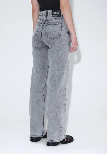 2610111L63_DrDenim_EchohighStraight_TarAshGrey_Main_W4_1