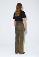 2610111L68_DrDenim_EchoHighStraight_TarDarkYellow_main_W2_1