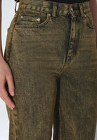2610111L68_DrDenim_EchoHighStraight_TarDarkYellow_main_W5_1