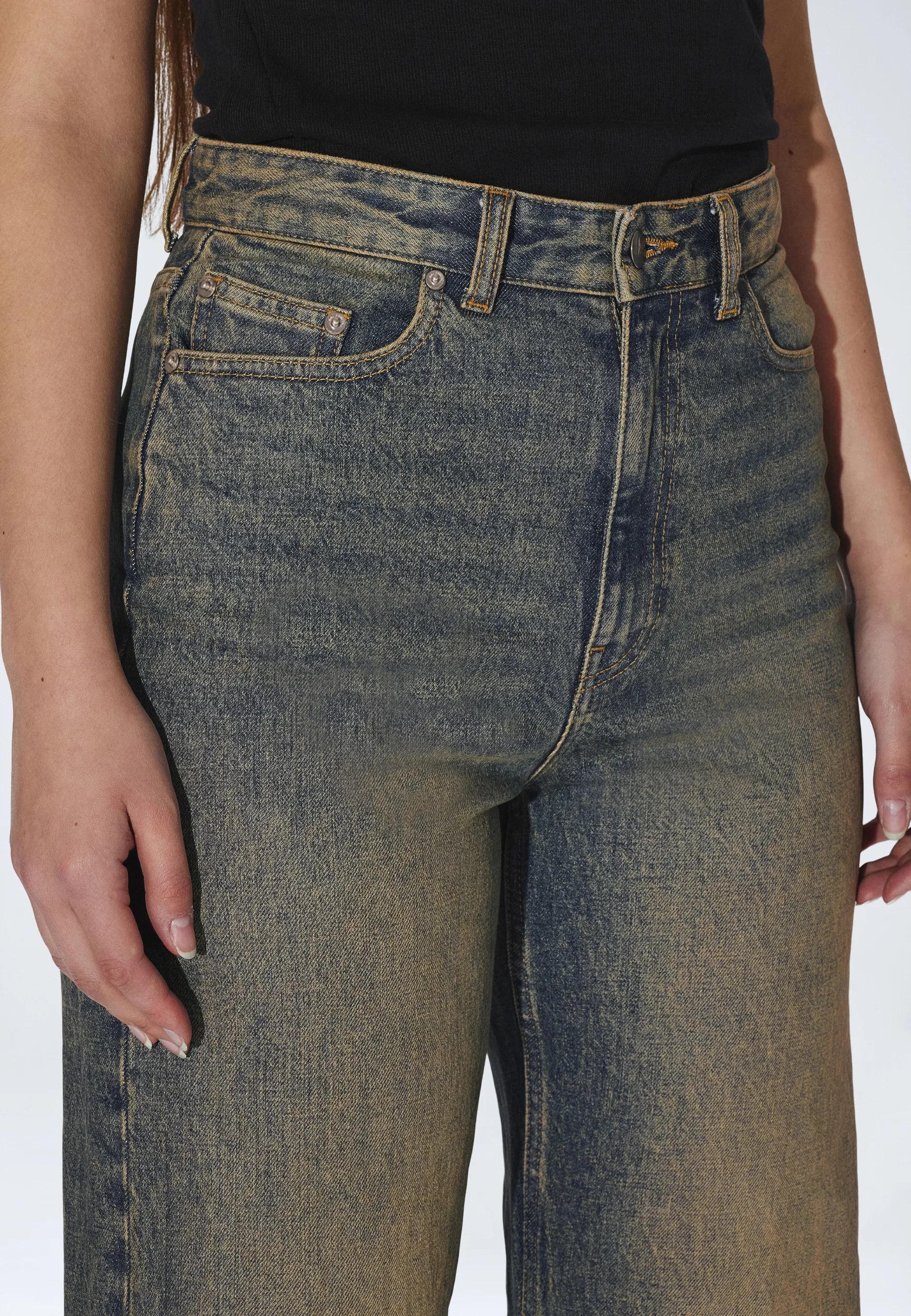 2610111L75_DrDenim_EchoHighStraight_BayMidBrownish_main_W5_1