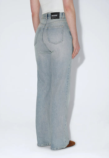 2610111L78_DrDenim_EchoHighStraight_BayLightFadeVintage_main_W4_1
