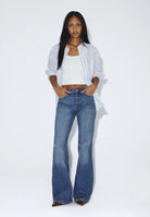 2610112L79_DrDenim_ElbaMidBootcut_BayMidFadeWorn_main_W1_2