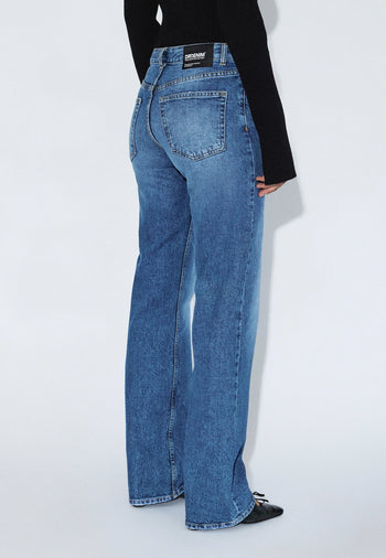 2610113L53_DrDenim_AddyMidStraight_BayMidFade_Main_W4_1