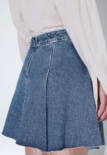 2610115M09_DrDenim_ToneSkirt_DriftSkyRetro_Main_W5_2