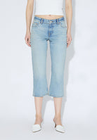 2610116L55_DrDenim_KayaLowCapri_BayLightUsedVintage_Main_W3_1