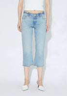 2610116L55_DrDenim_KayaLowCapri_BayLightUsedVintage_Main_W3_1