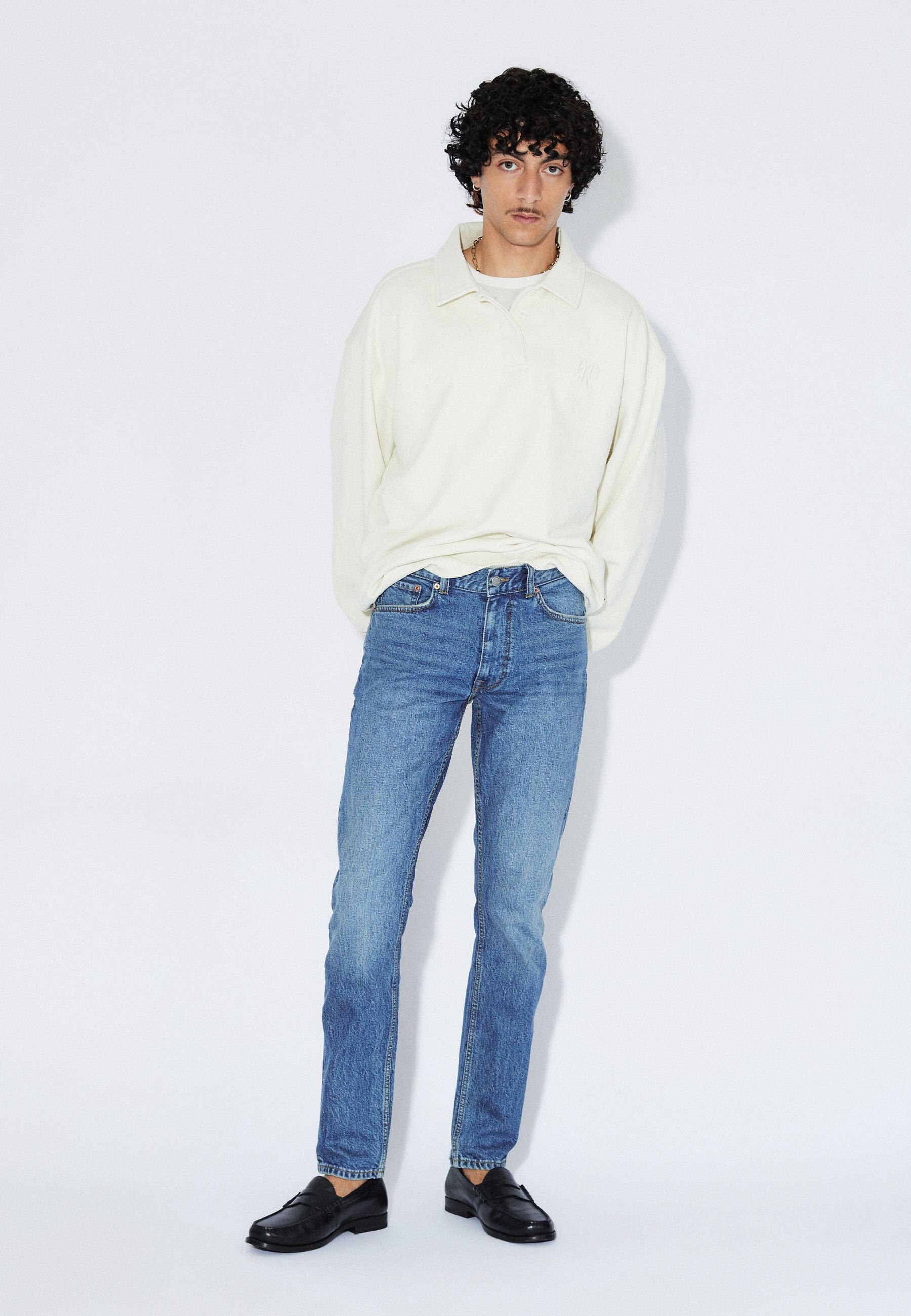 2610117L44_DrDenim_PypeSlim_BayMidUsed_Main_M1_2