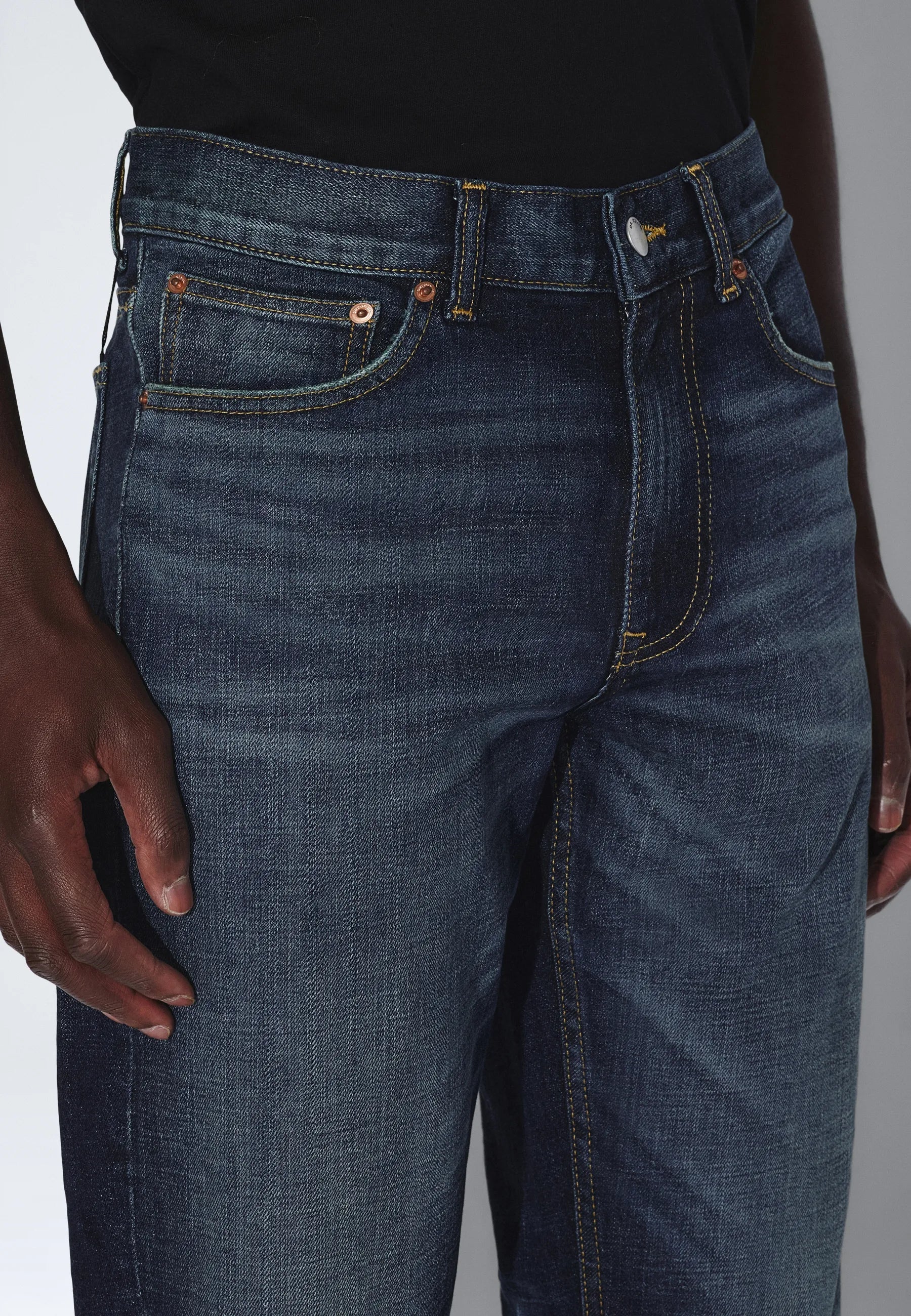 2610117L72_DrDenim_PypeSlim_BayDarkWornVintage_main_M5_1