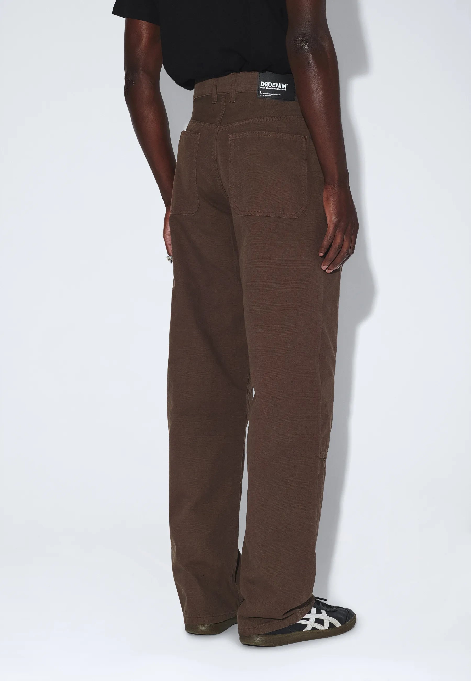 2610119BM5_DrDenim_RohPants_WashedBrown_main_M4_1