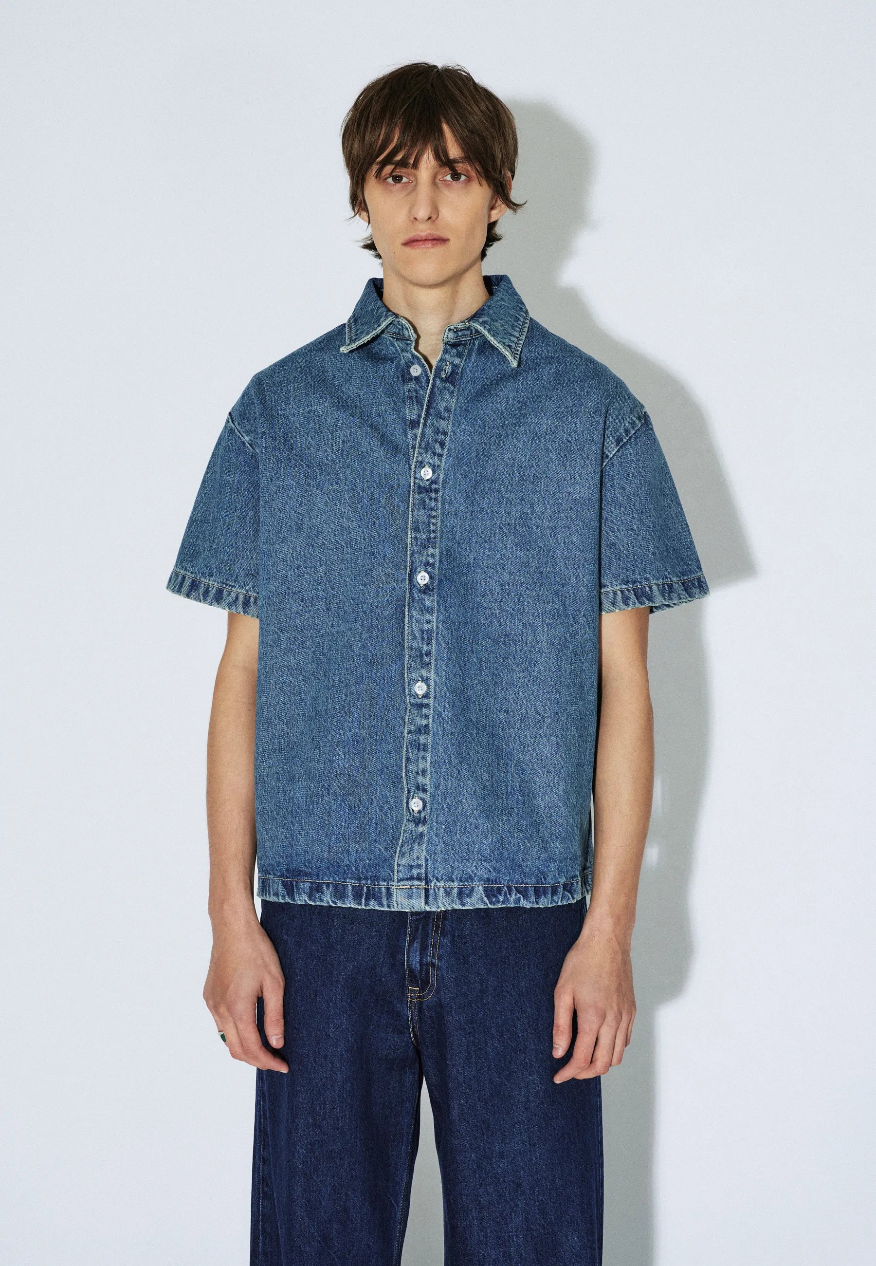 2611101M02_DrDenim_KyeShirt_DriftSkyUsed_Main_M3_1