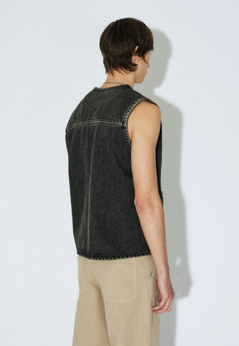 2611106V60_DrDenim_EnverWorkerVest_AgedBlack_Main_M4_1