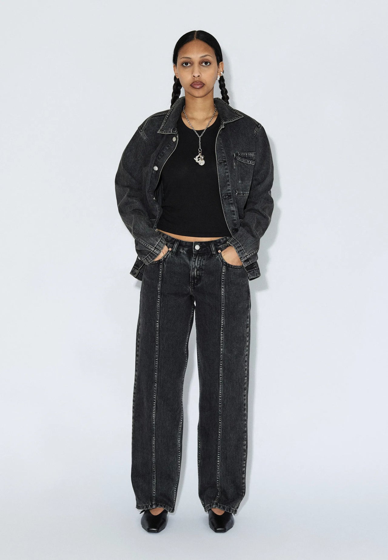 2611107V60_DrDenim_EvonWorkerJacket_AgedBlack_Main_W1_1