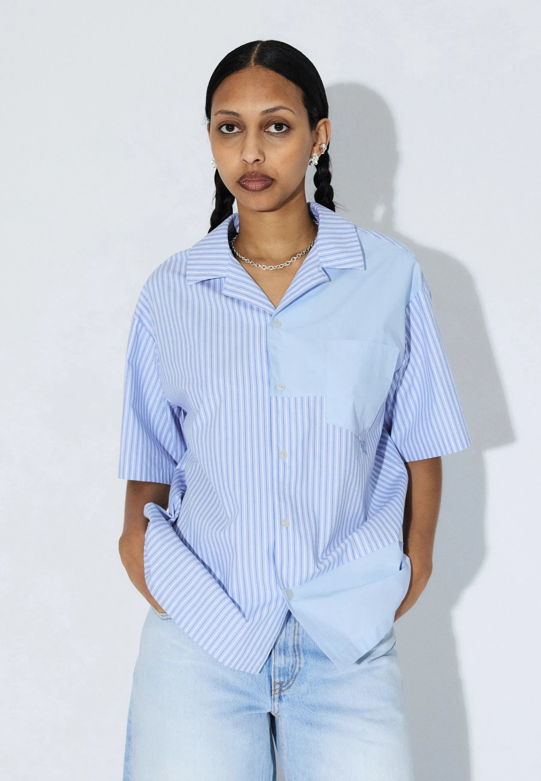 2611110BF4_DrDenim_MileShirt_LtBlueStripeMono_Main_W3_3