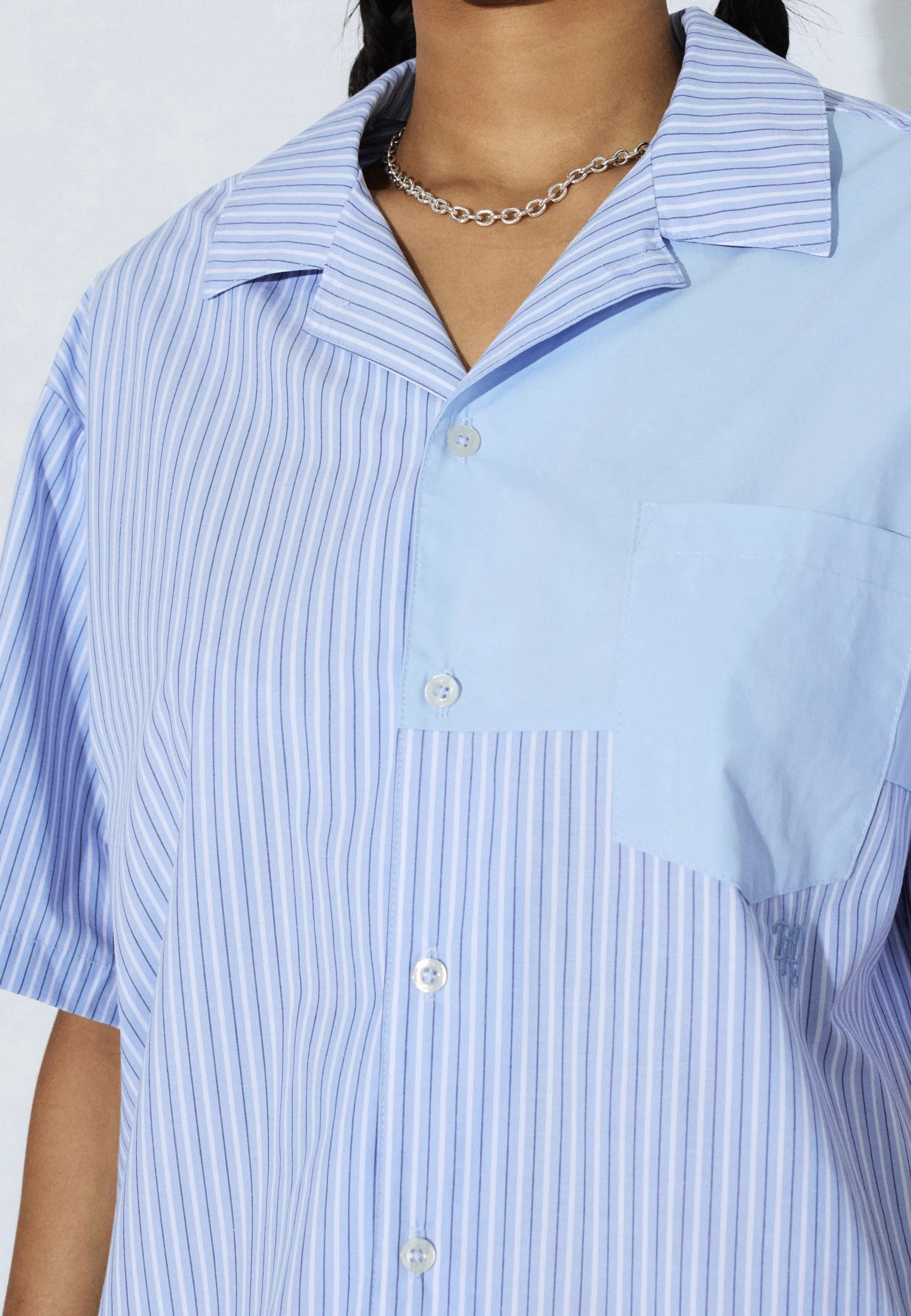 2611110BF4_DrDenim_MileShirt_LtBlueStripeMono_Main_W5_1