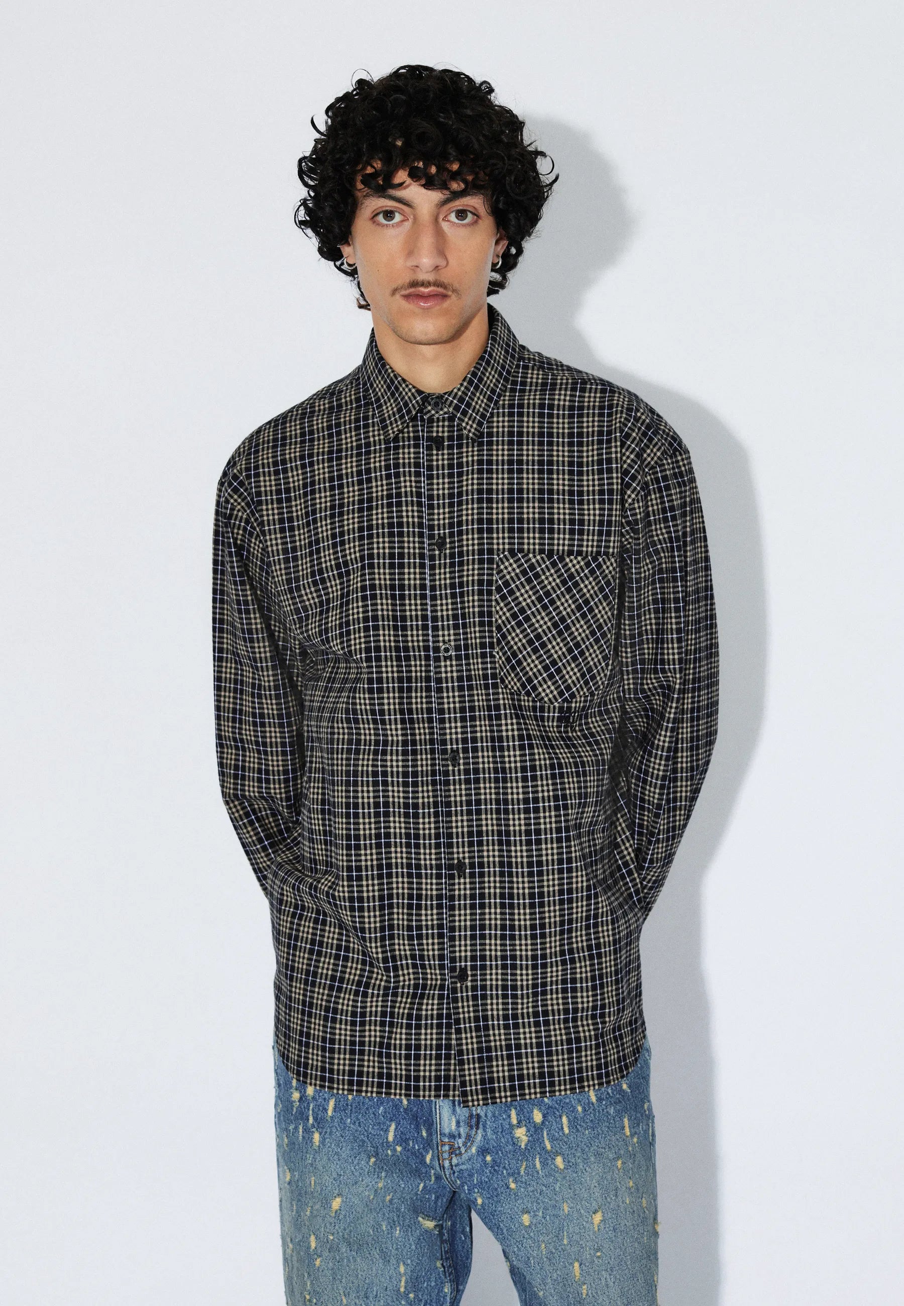 2611111BF8_DrDenim_WesShirt_BlackSummerCheck_Main_M3_2