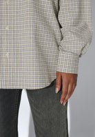 2611111BP6_DrDenim_WesShirt_FallEcruCheck_main_W5_2