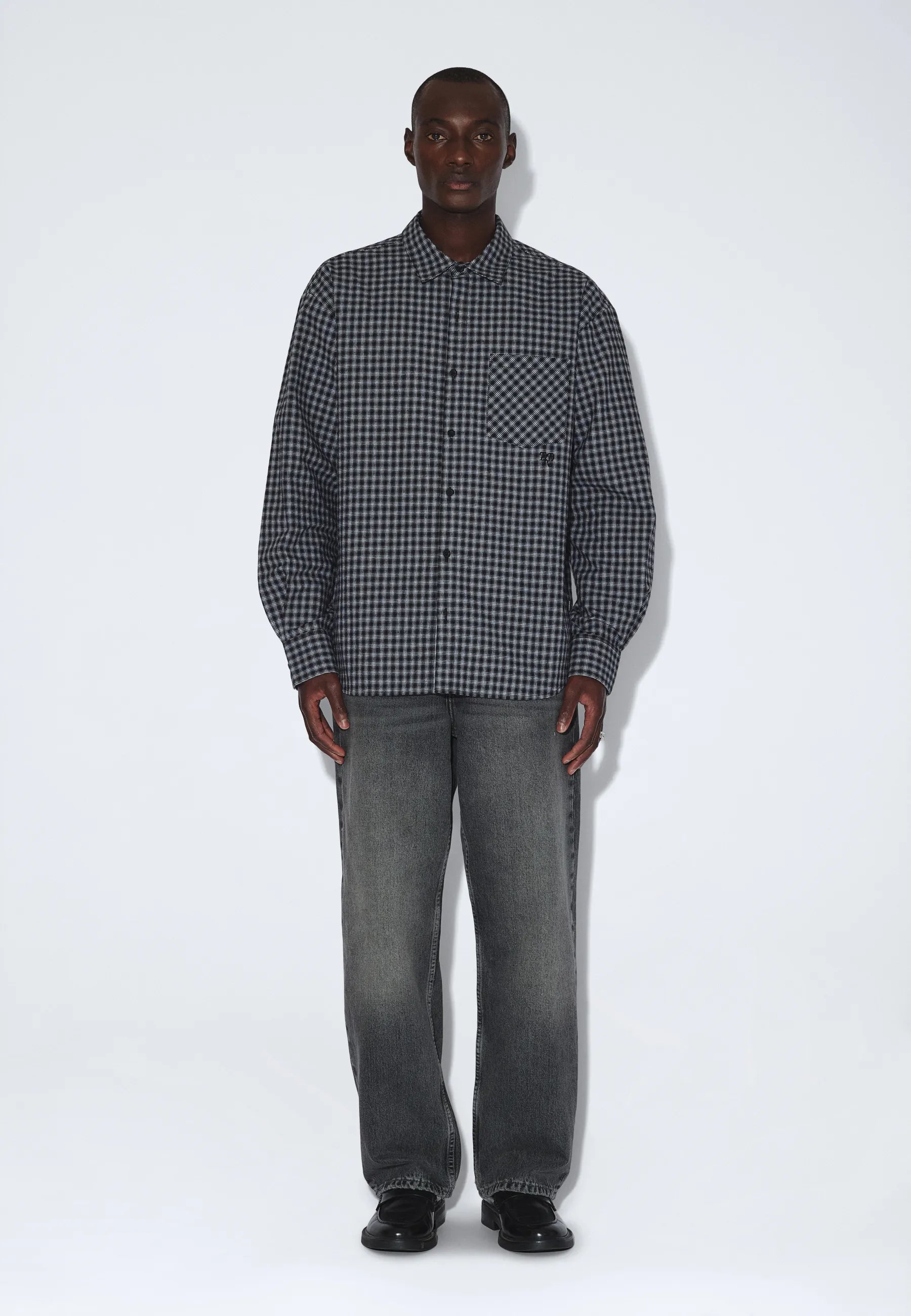 2611111BP7_DrDenim_WesShirt_FallBlackCheck_main_M1_1