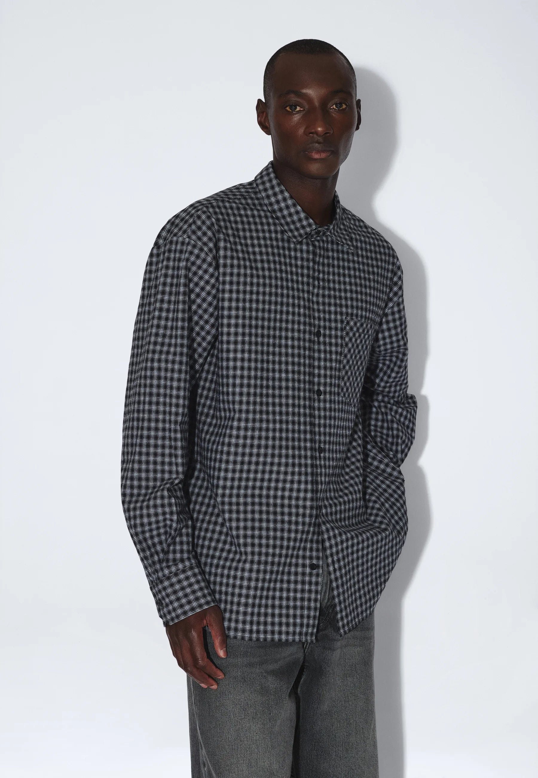 2611111BP7_DrDenim_WesShirt_FallBlackCheck_main_M3_3