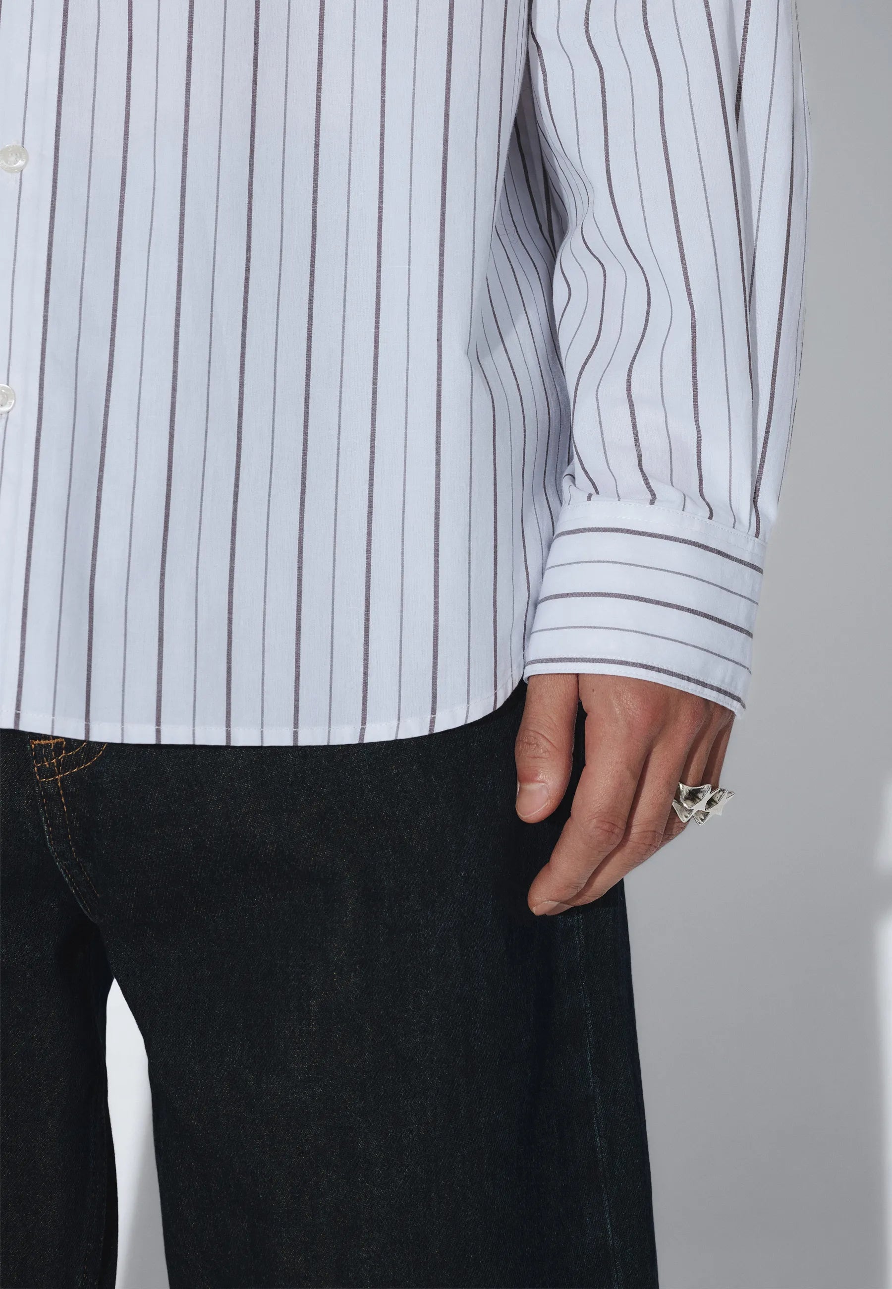 2611111BP9_DrDenim_WesShirt_EcruTanStripe_main_M5_2