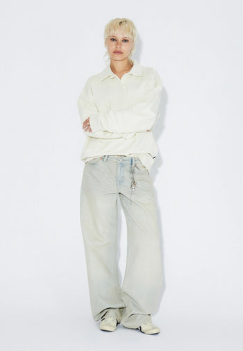 2611113BG5_DrDenim_BradyCollarSweatshirt_EcruMono_Main_W1_2