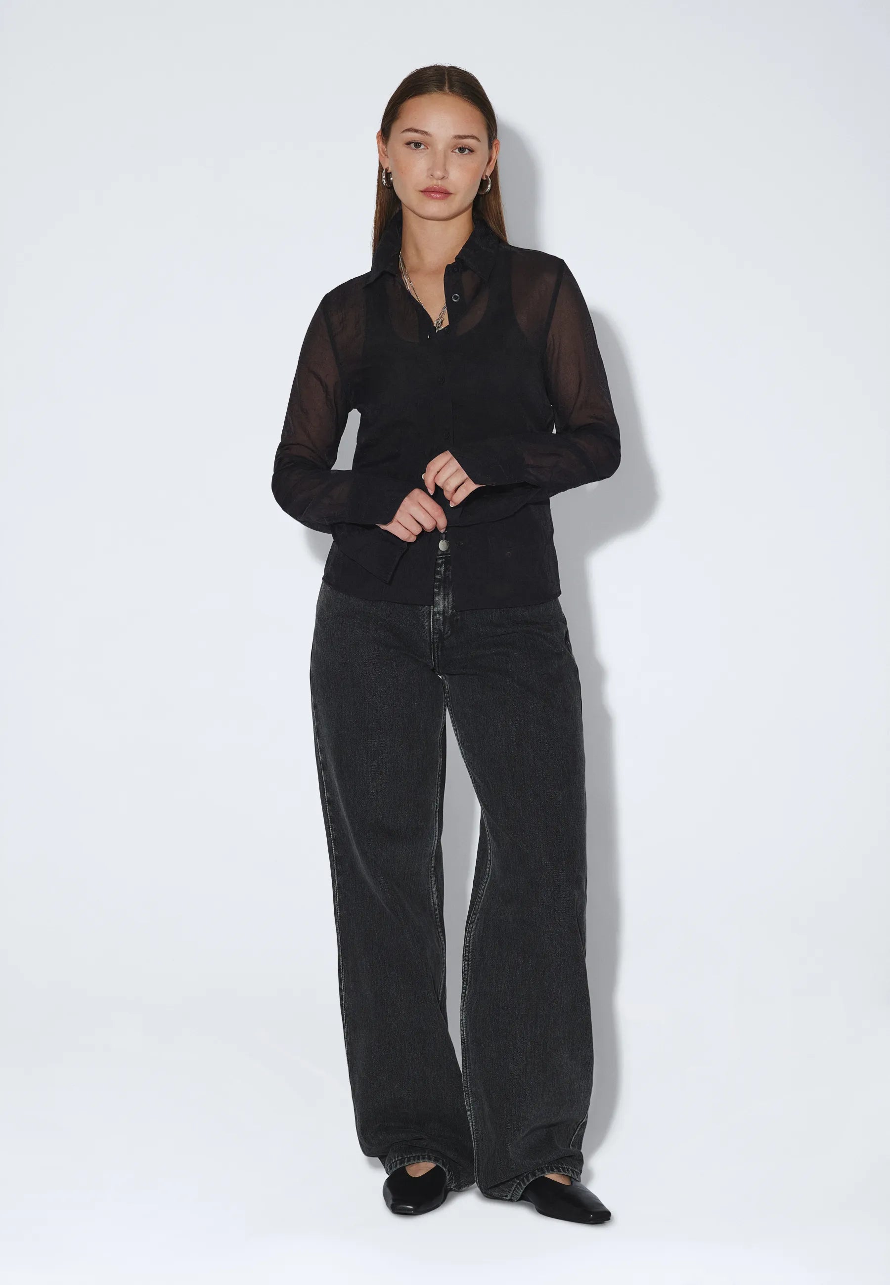 2611116101_DrDenim_MilaShirt_Black_main_W1_1