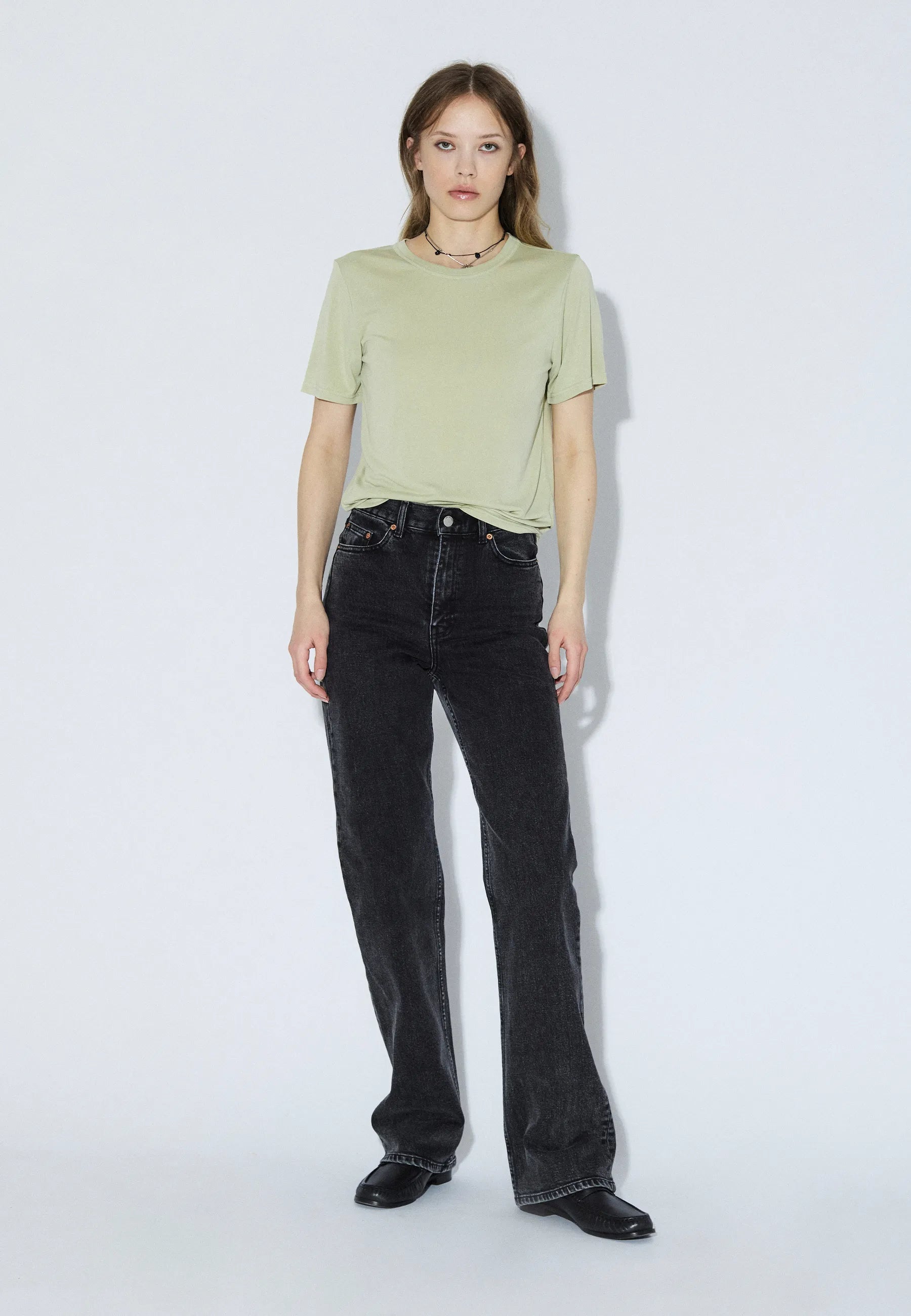 2611119BJ8_DrDenim_LyraTop_LtGreenMono_Main_W1_2
