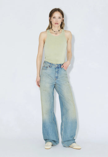 2611120BJ8_DrDenim_MellaTop_LtGreenMono_Main_W1_3