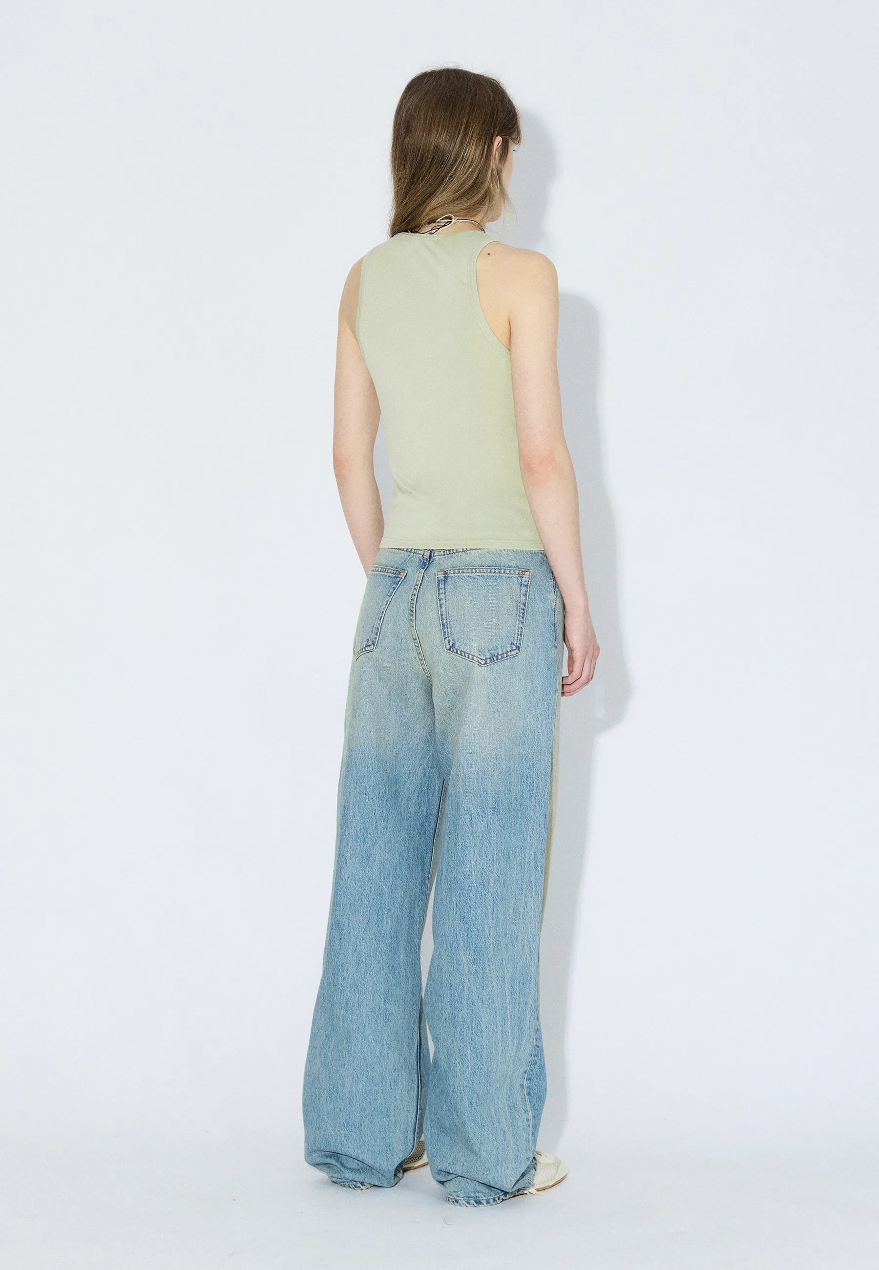 2611120BJ8_DrDenim_MellaTop_LtGreenMono_Main_W2_1