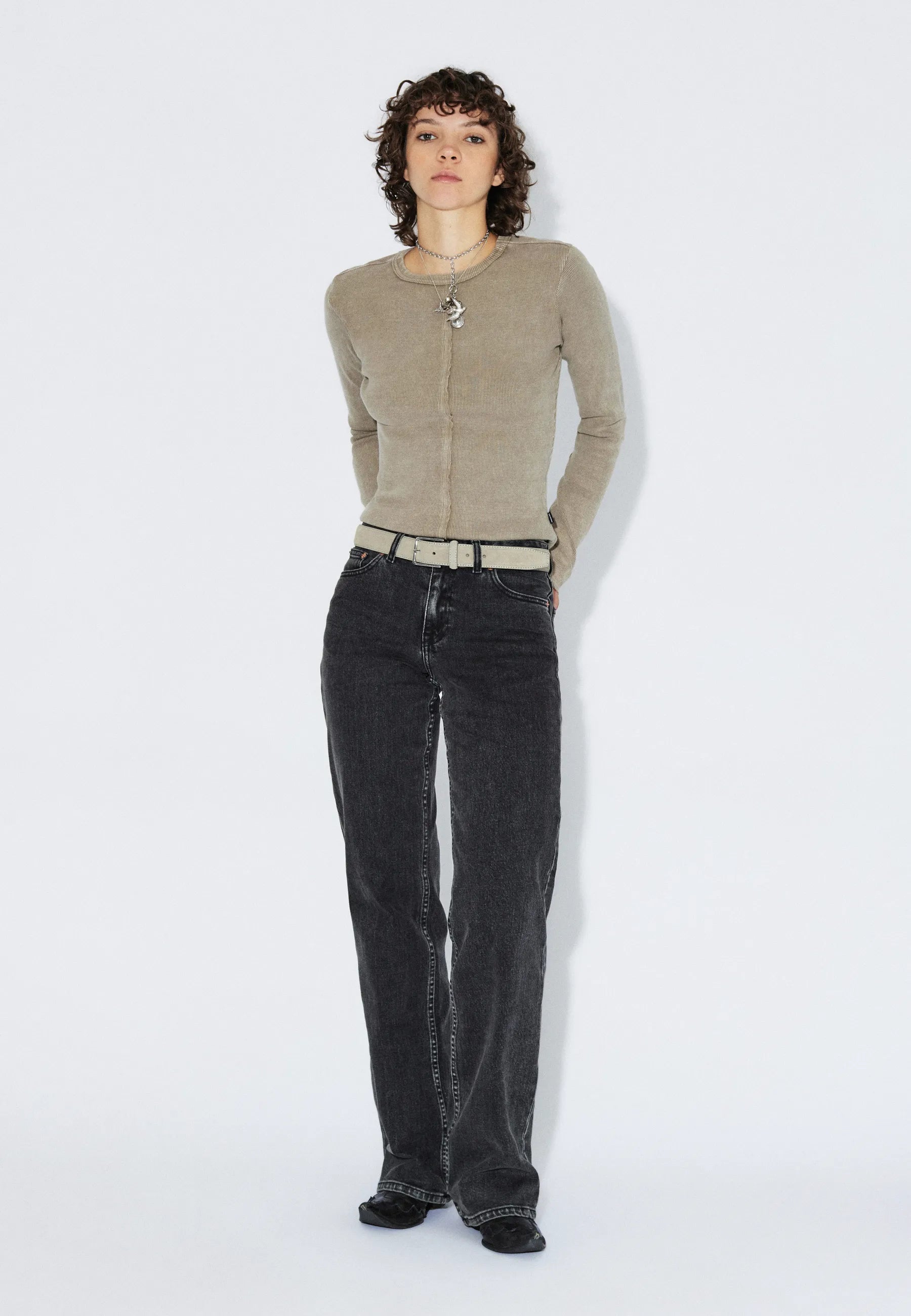 2611123597_DrDenim_StellaRib_WashedKhaki_Main_W1_4