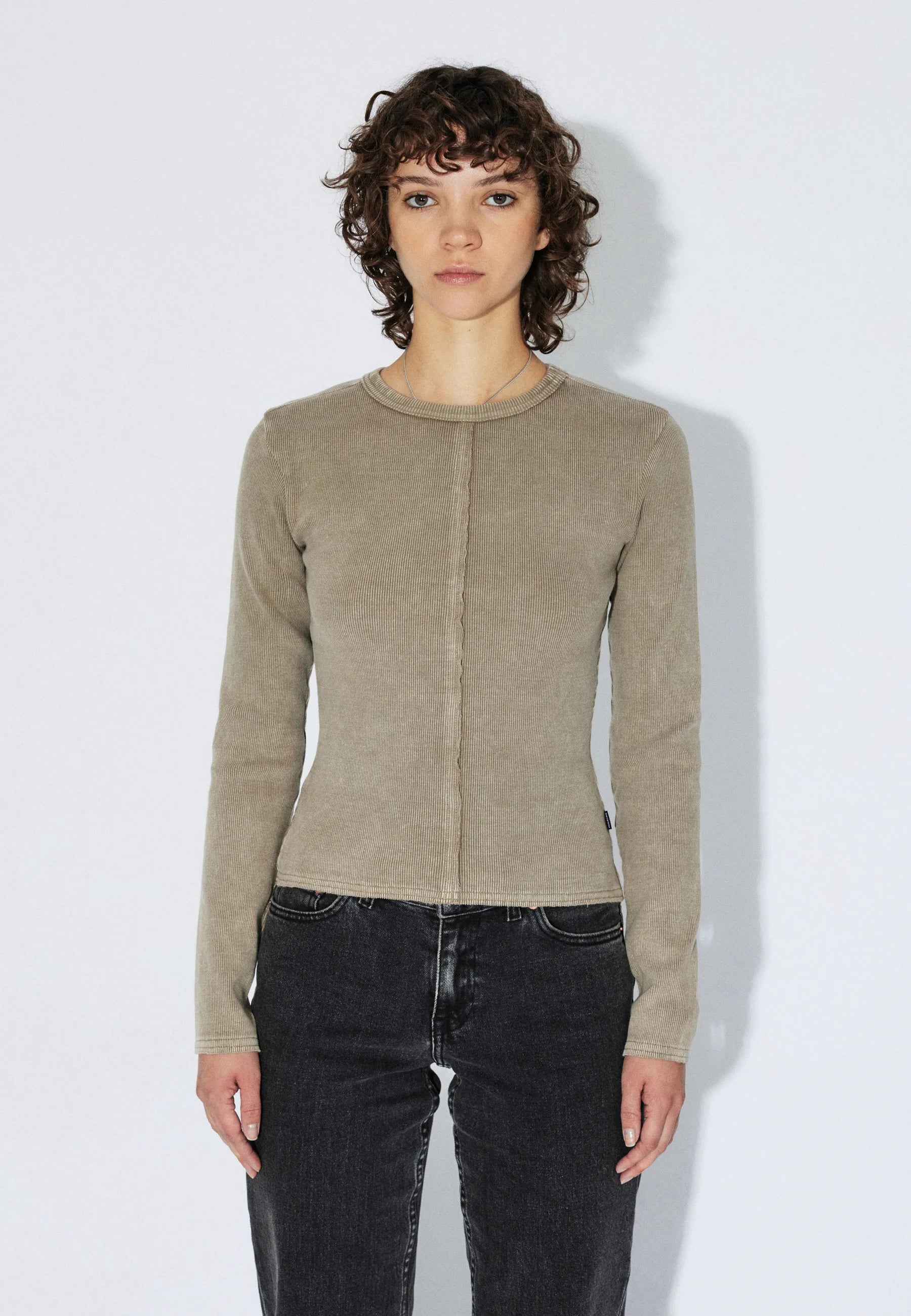 2611123597_DrDenim_StellaRib_WashedKhaki_Main_W3_1