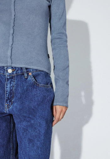 2611123BJ9_DrDenim_StellaRibTop_WashedBlue_Main_W5_2