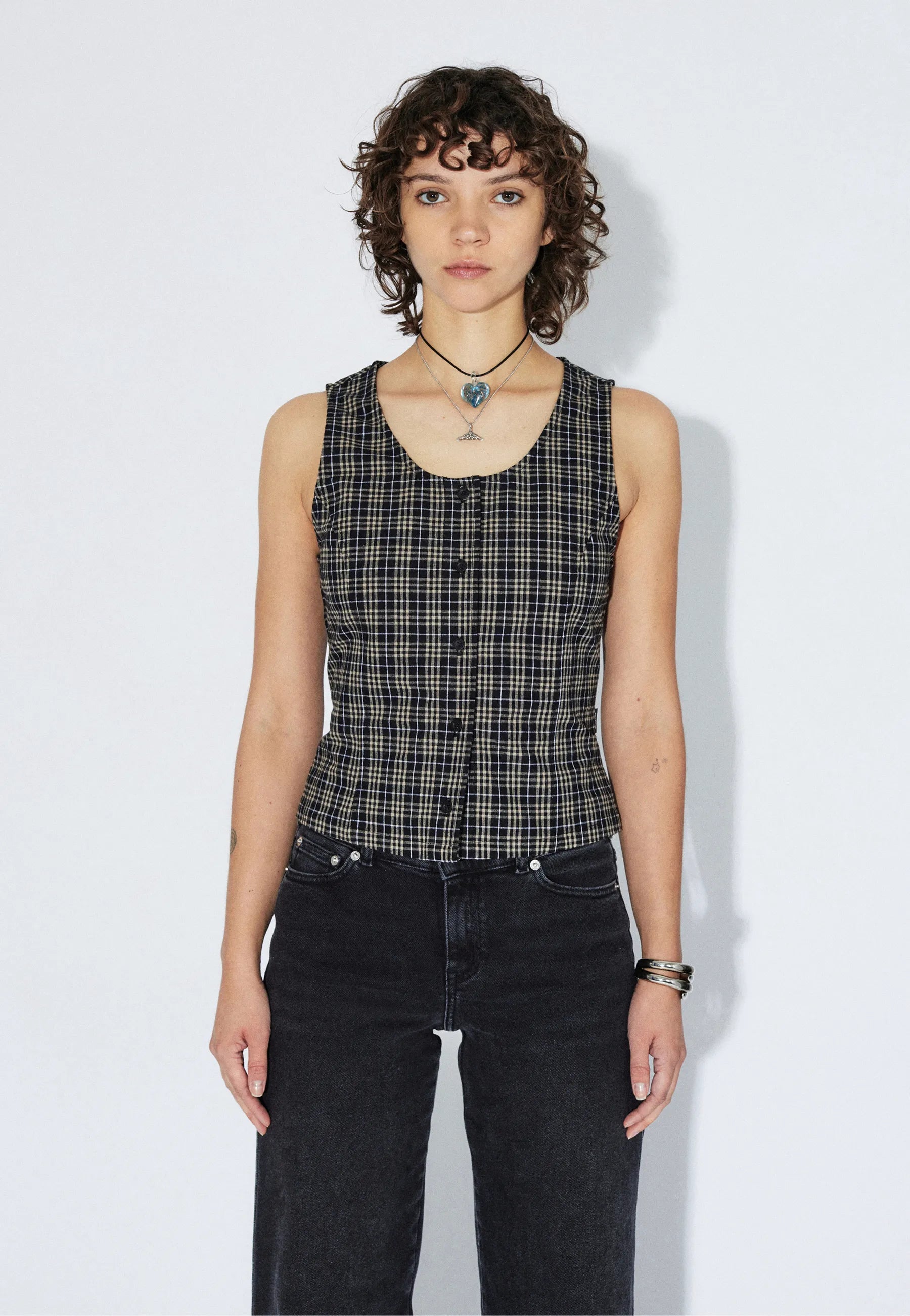 2611125BF8_DrDenim_ZolaTop_BlackSummerCheck_Main_W3_1