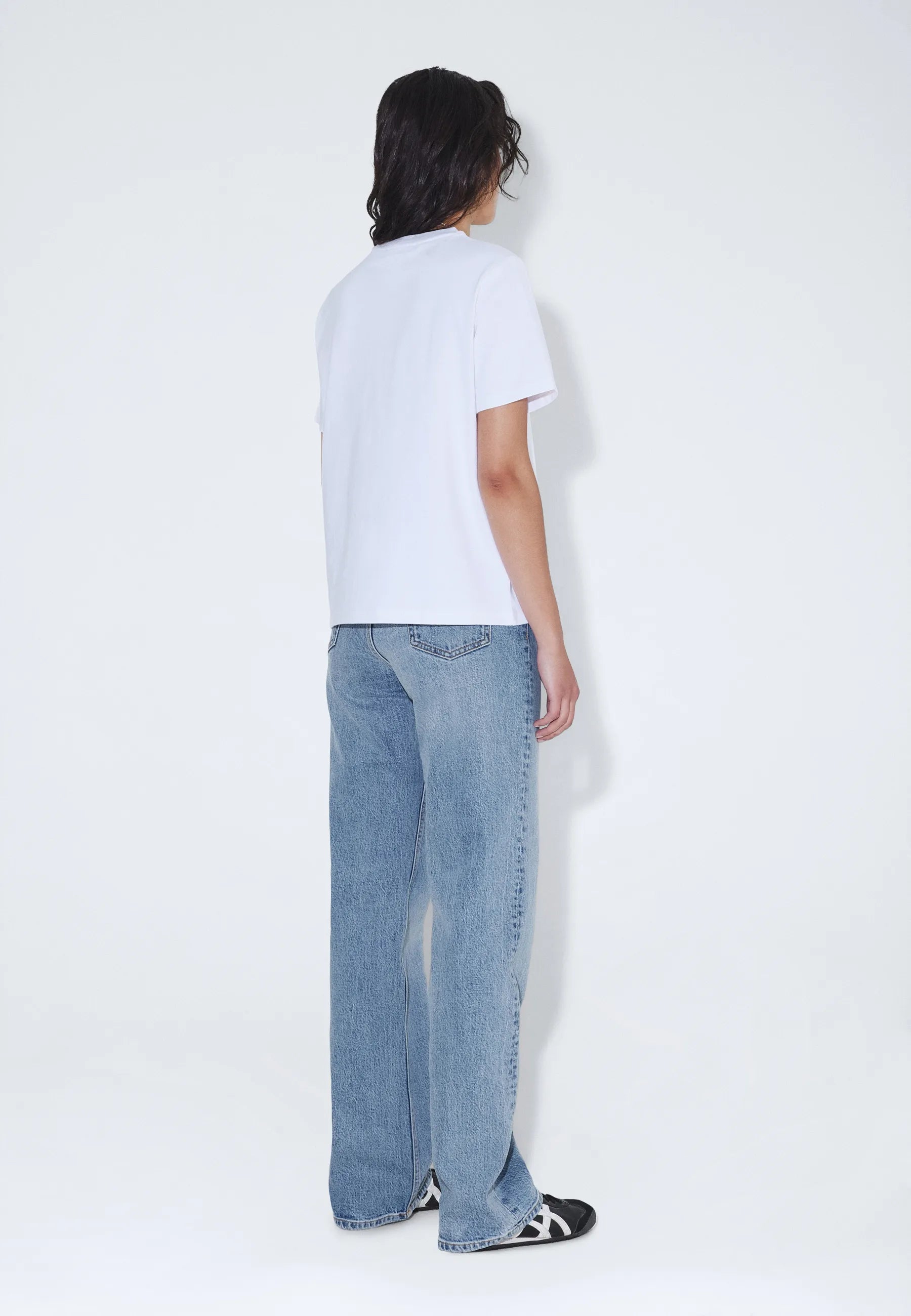 2621104CA2_DrDenim_TaliaTee_WhiteFog_Main_W2_1