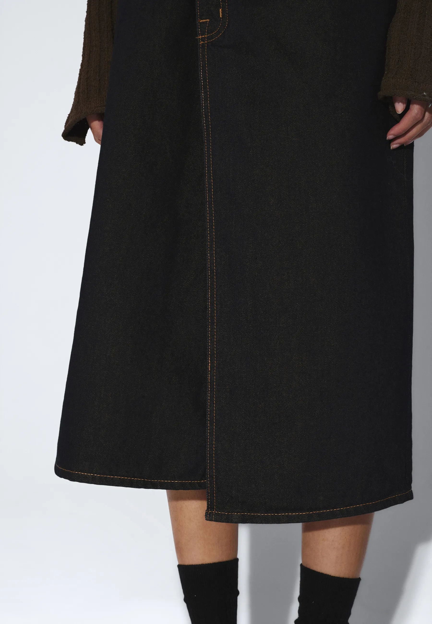 2630101M21_DrDenim_AylaSkirt_KodiakRinse_main_W5_2