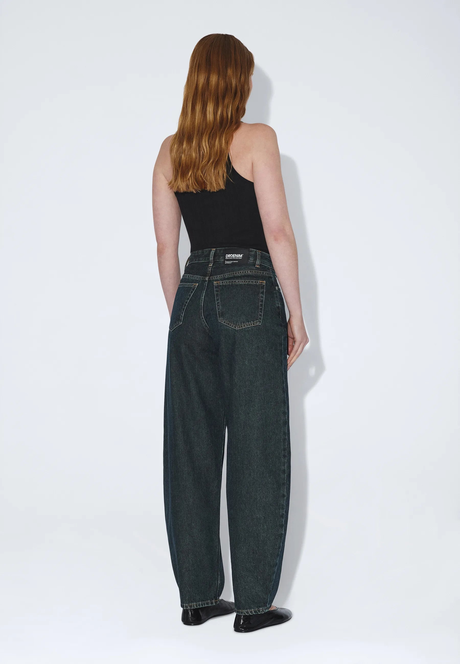 2630104M22_DrDenim_NanciMidBarrelSeam_KodiakDarkRetro_main_W2_1