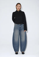 2630104M37_DrDenim_NanciMidBarrelSeam_StreamMidFadeDirt_main_W1_4
