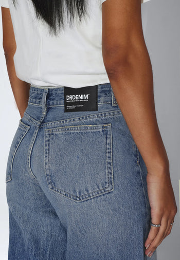 2630105M02_DrDenim_FW26__RhueHighWide_DriftSkyUsed_main_W5_2