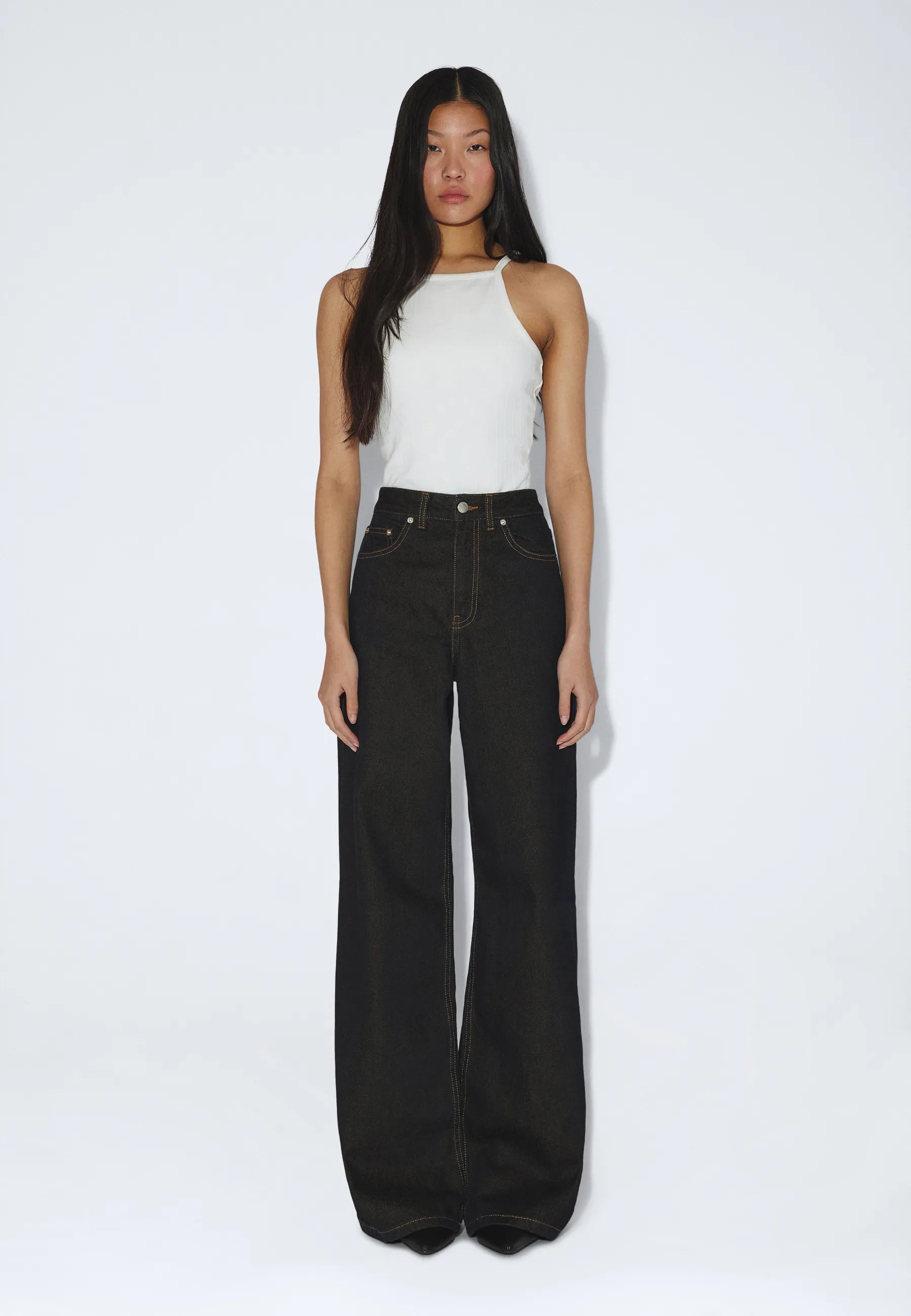 2630105M26_DrDenim_RhueHighWide_KodiakRinse_main_W1_1