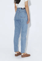 2630106L62_DrDenim_NoraHighTapered_LightRetro_Main_W4_1