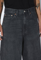 2630107115_DrDenim_OmarBarrel_DarkGreyUsed_main_M5_1
