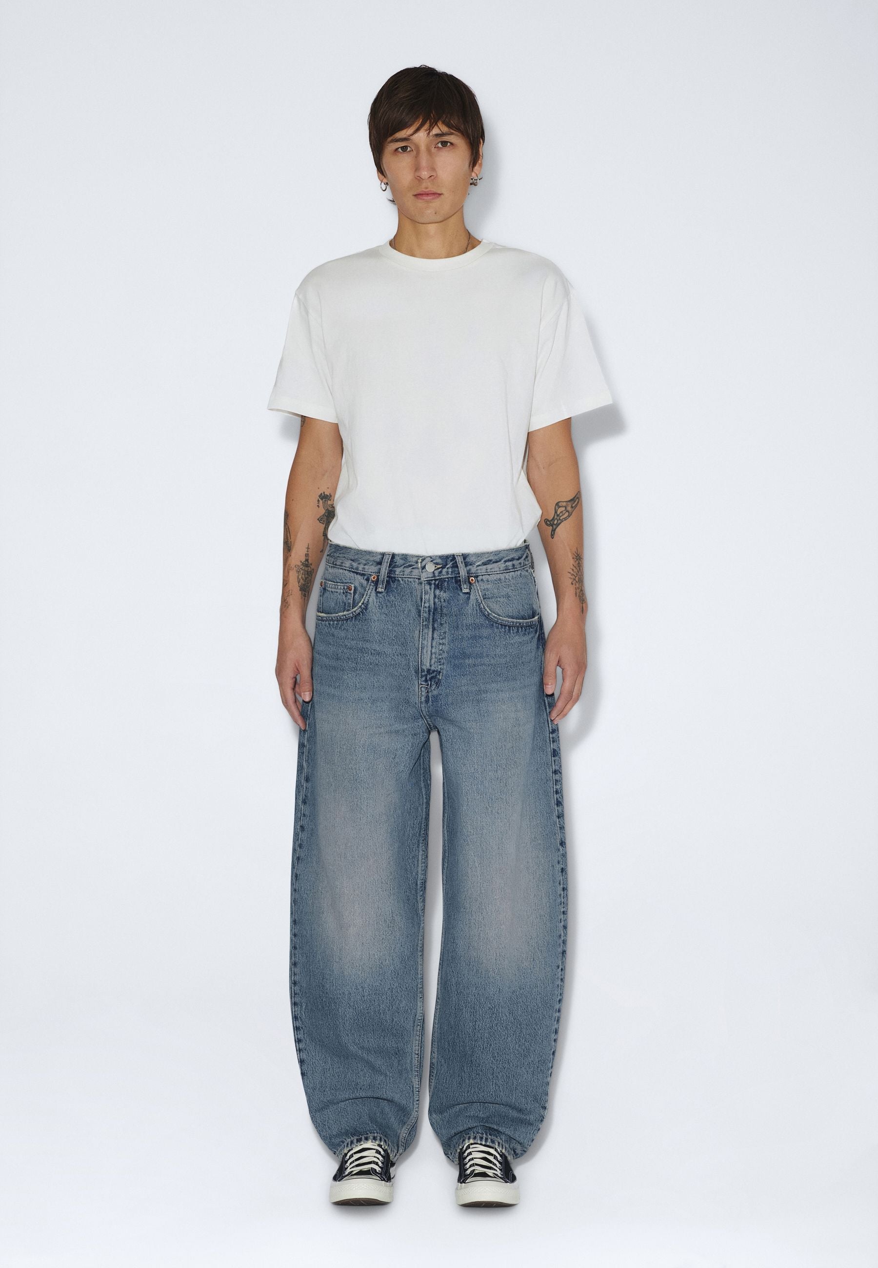 2630107M02_DrDenim_OmarBarrel_DriftSkyUsed_main_M1_1