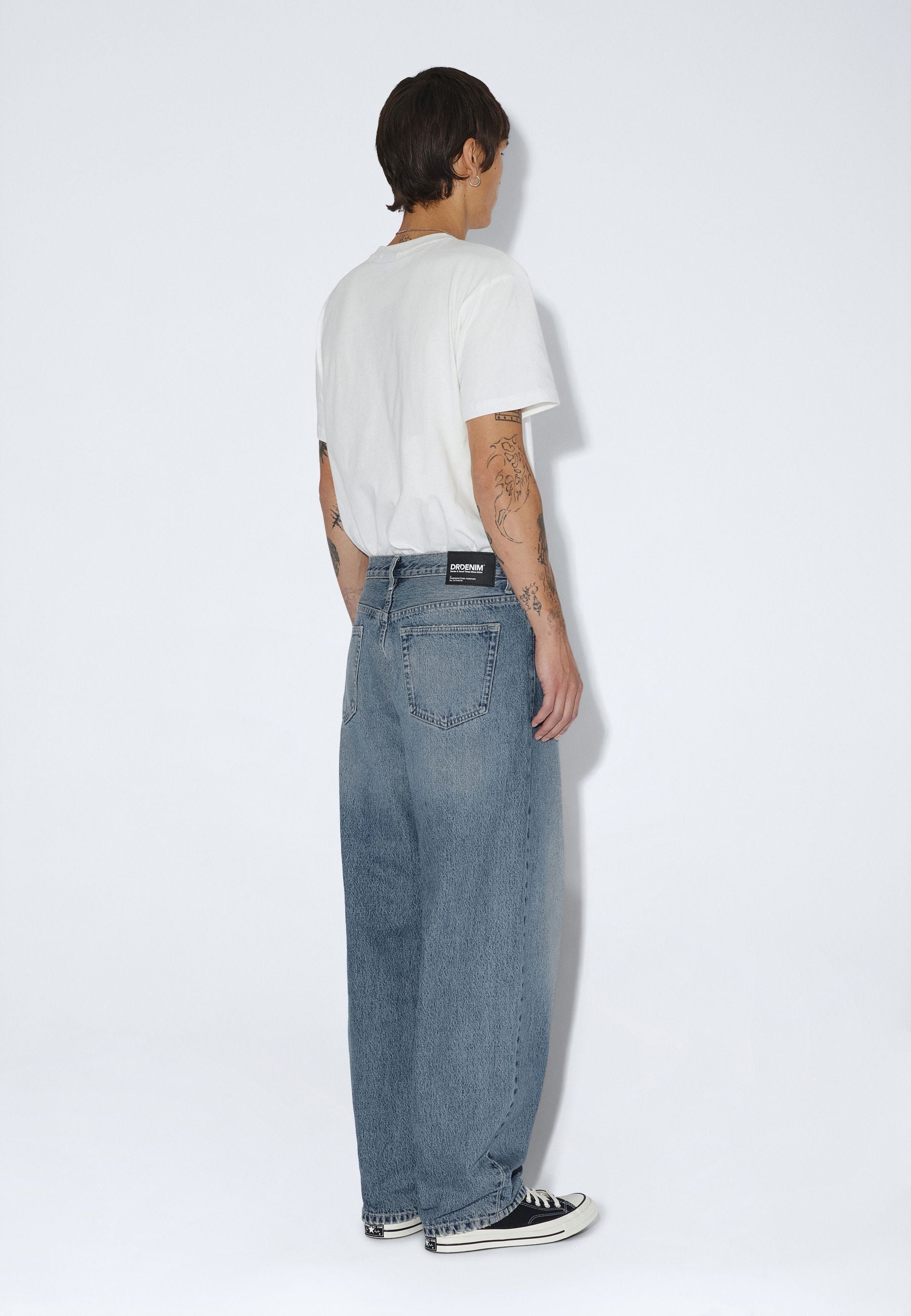 2630107M02_DrDenim_OmarBarrel_DriftSkyUsed_main_M2_1