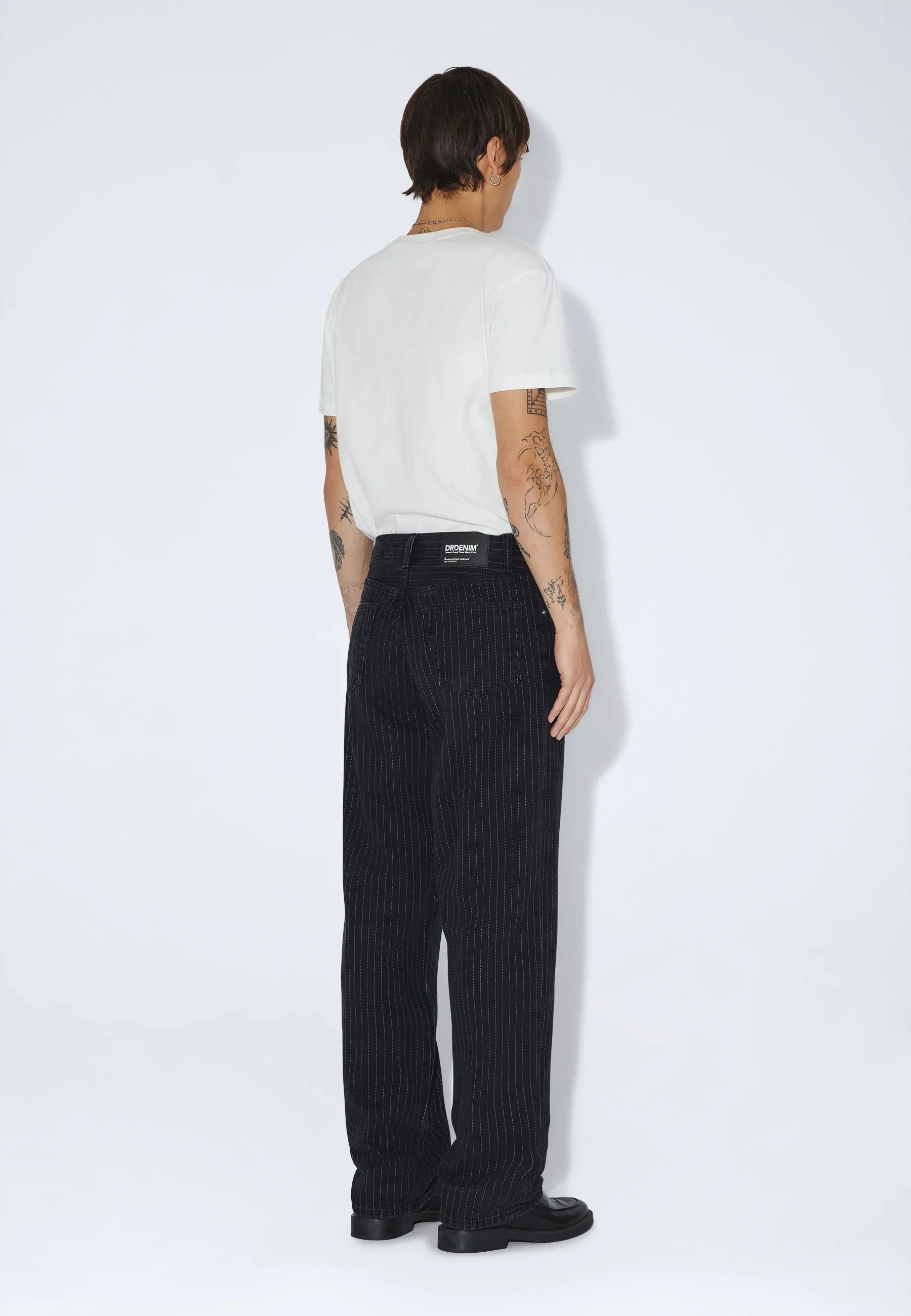 2630110BN6_DrDenim_OmarRelaxedPleated_WashedBlackPinstripe_main_M2_1