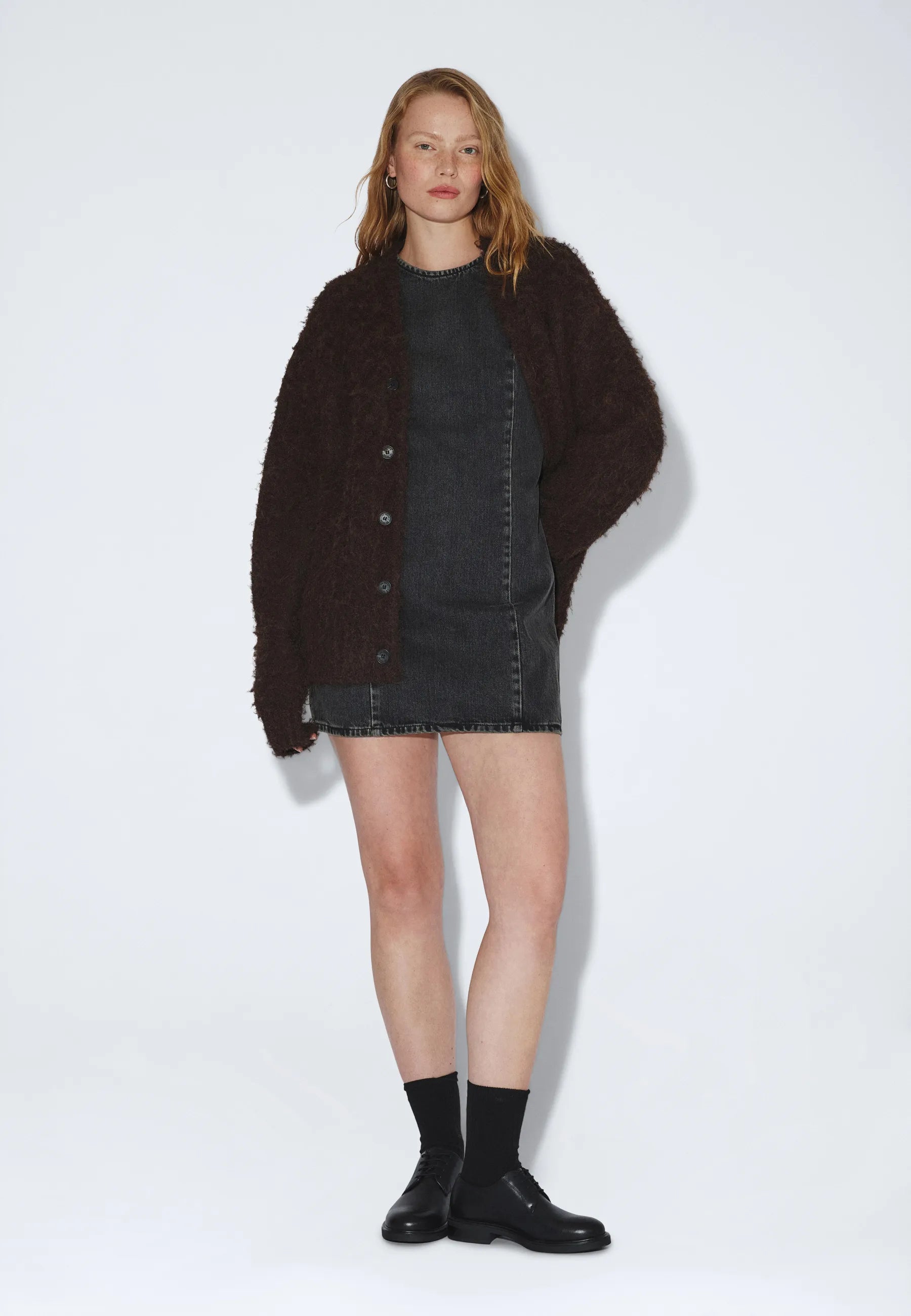 2631101V60_DrDenim_CaliDress_AgedBlack_main_W1_2