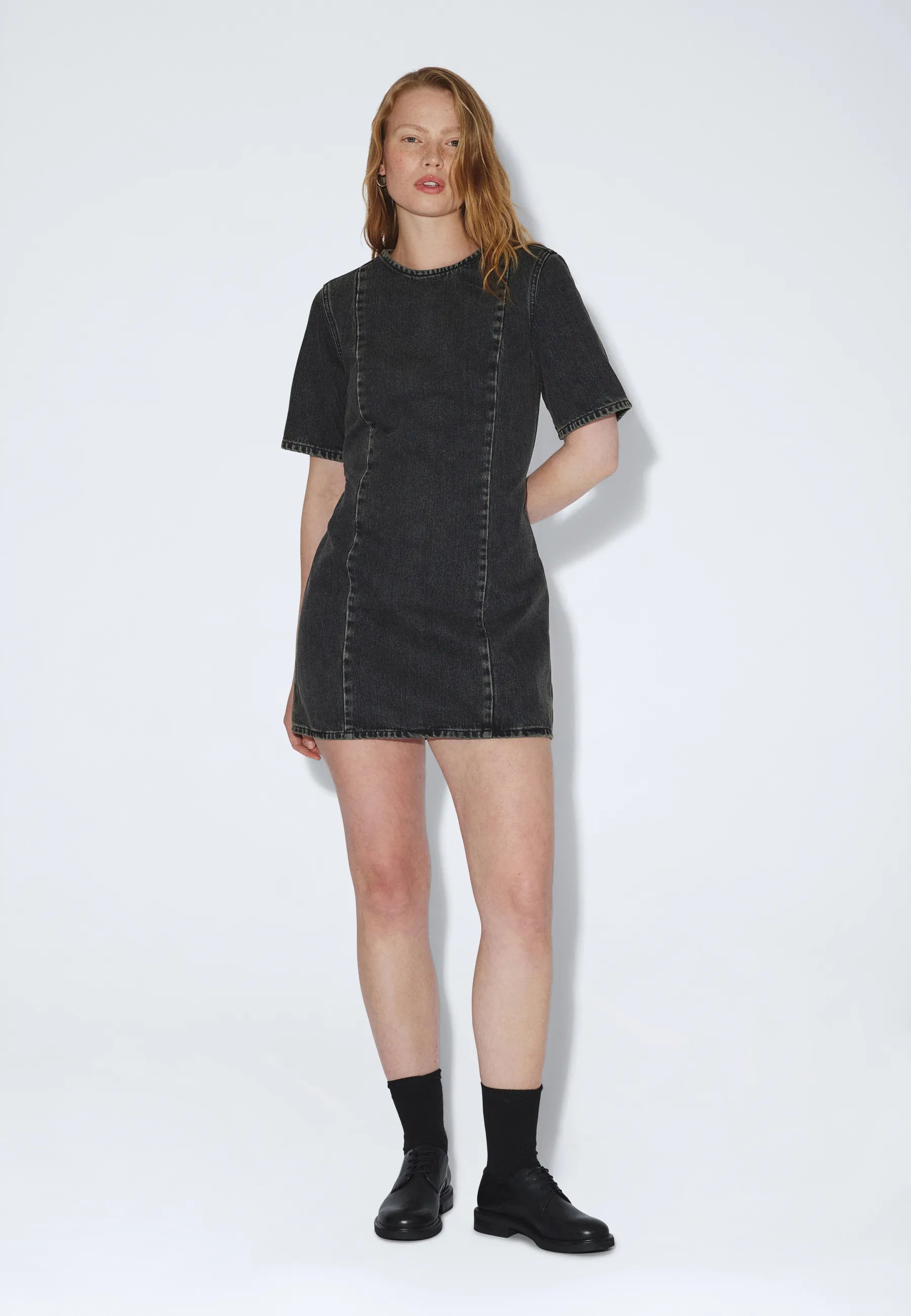 2631101V60_DrDenim_CaliDress_AgedBlack_main_W1_3