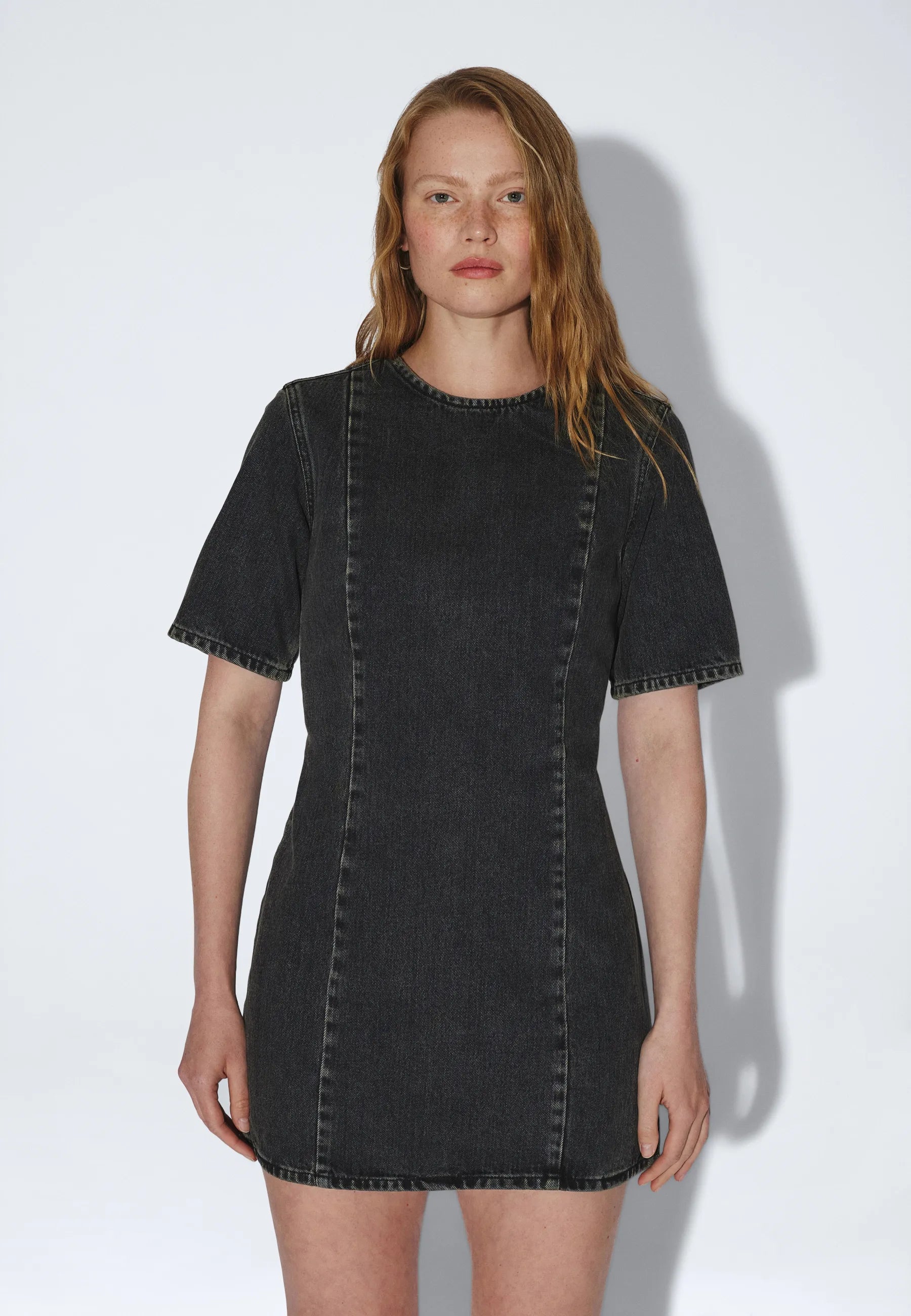 2631101V60_DrDenim_CaliDress_AgedBlack_main_W3_2