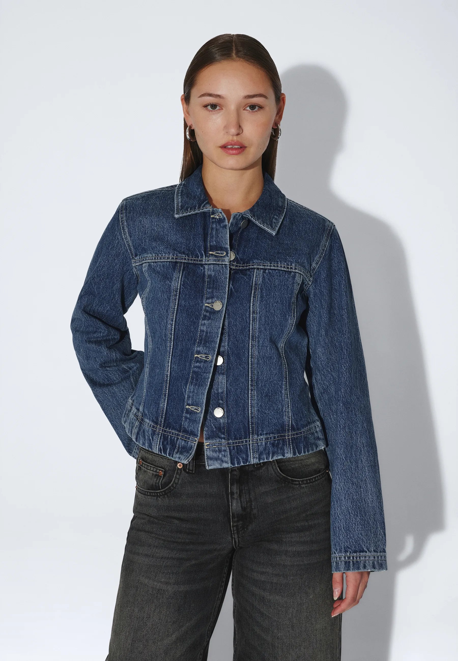 2631102M07_DrDenim_CoraJacket_DriftMidRetro_main_W3_1