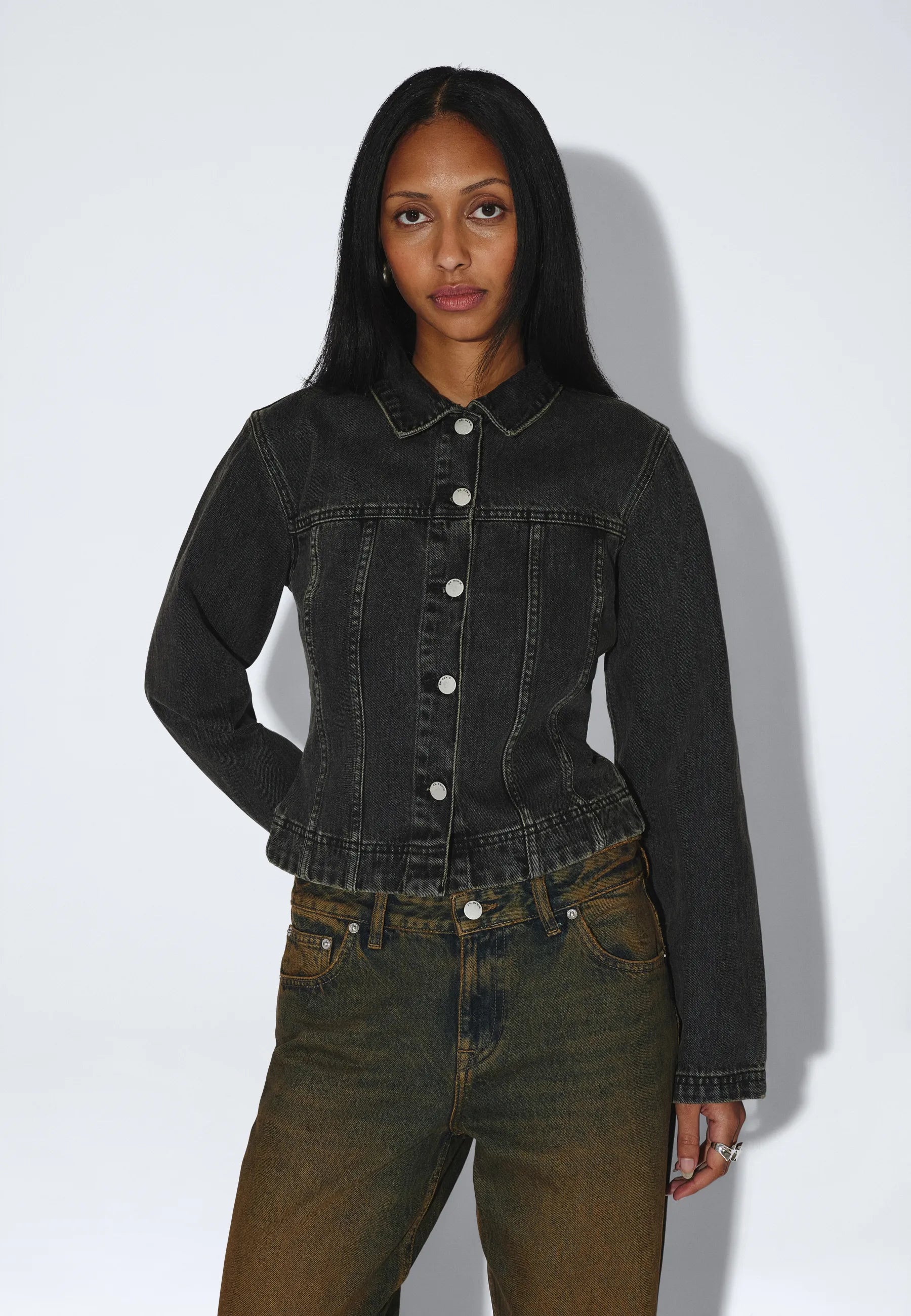 2631102V60_DrDenim_CoraJacket_AgedBlack_main_W3_2